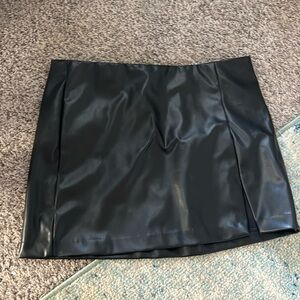 leather skirt